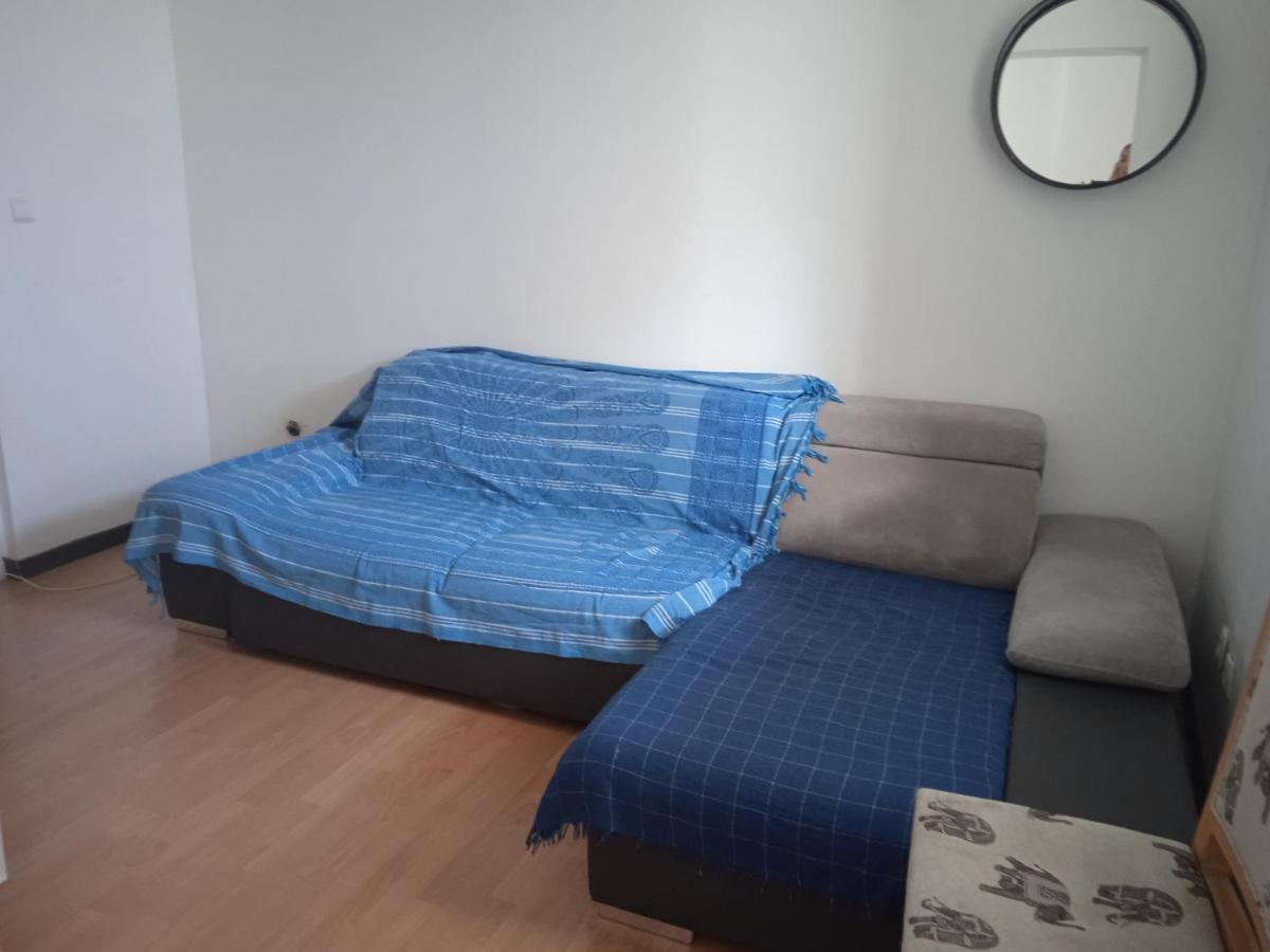 Logement Frontiere Du Luxembourg Nilvange Екстер'єр фото